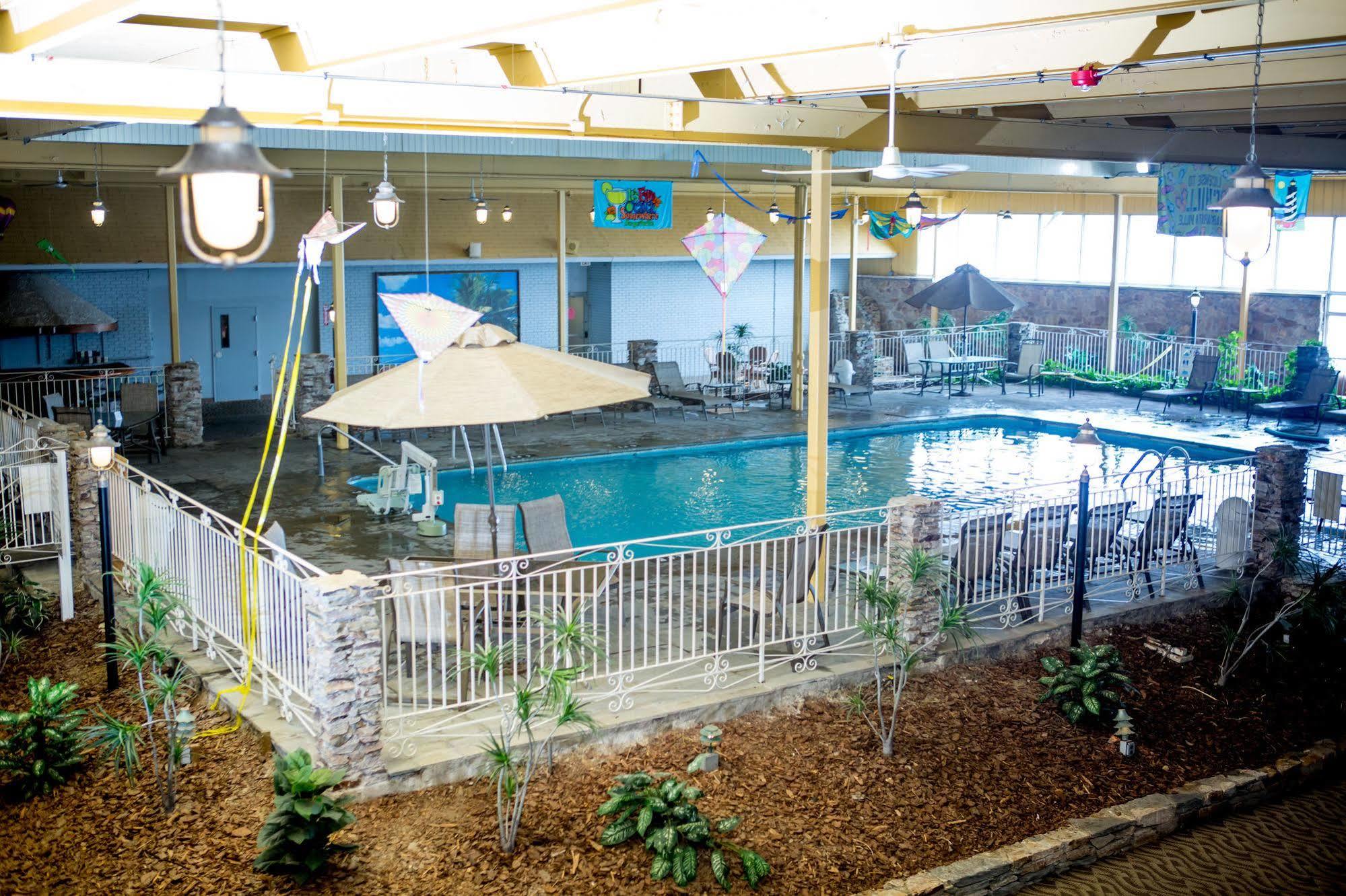 Lighthouse Inn Of Galilee 내러갠섯 외부 사진