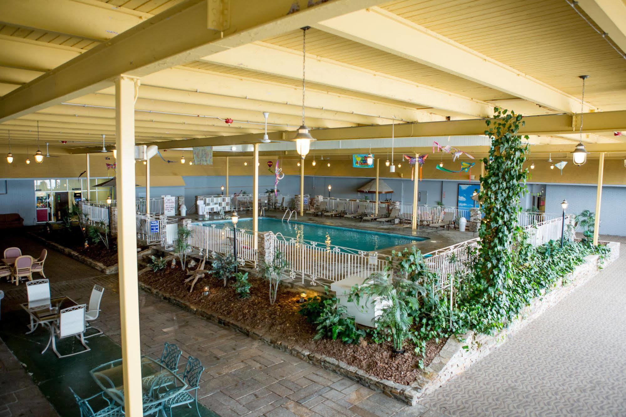 Lighthouse Inn Of Galilee 내러갠섯 외부 사진