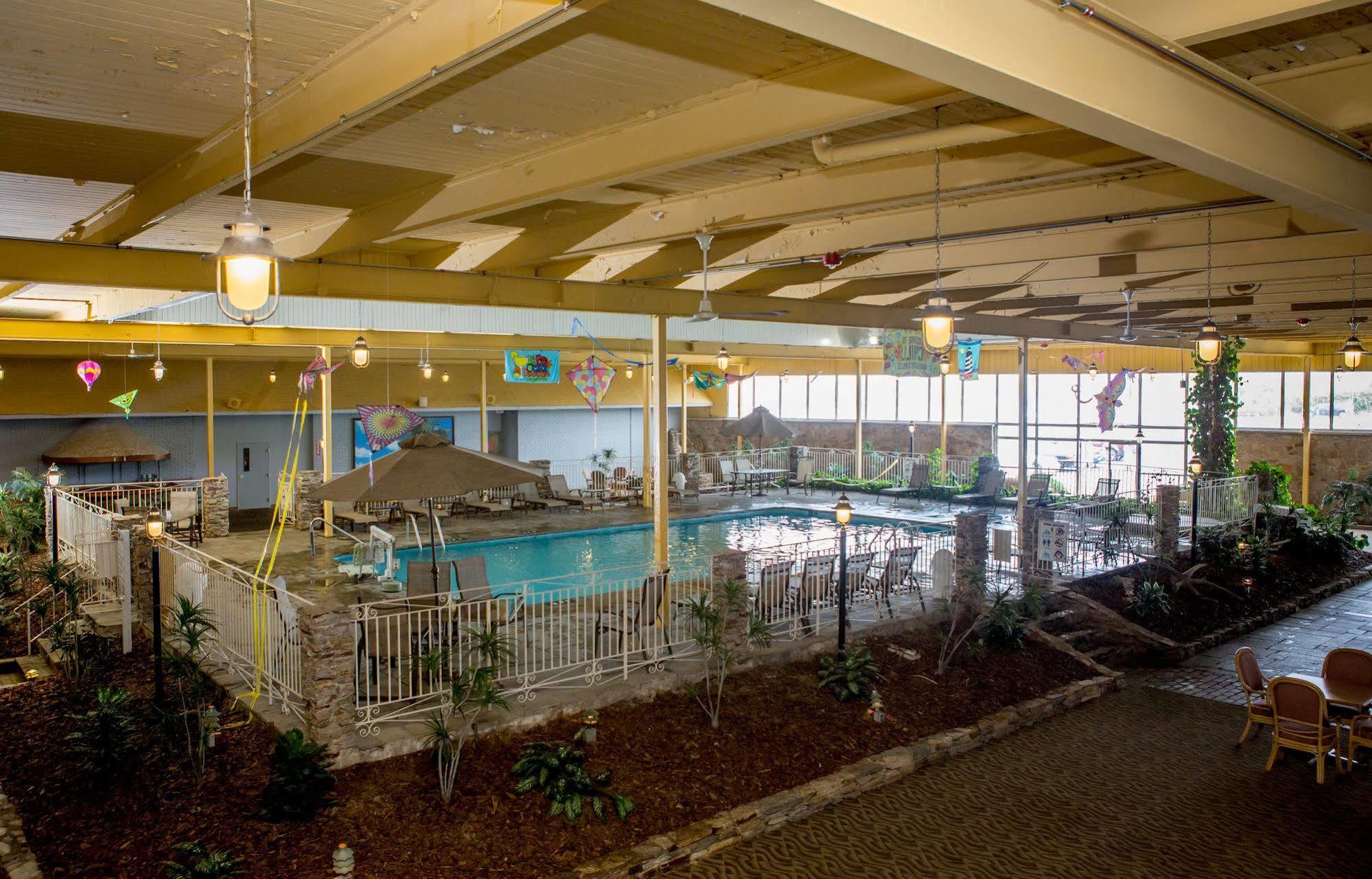 Lighthouse Inn Of Galilee 내러갠섯 외부 사진